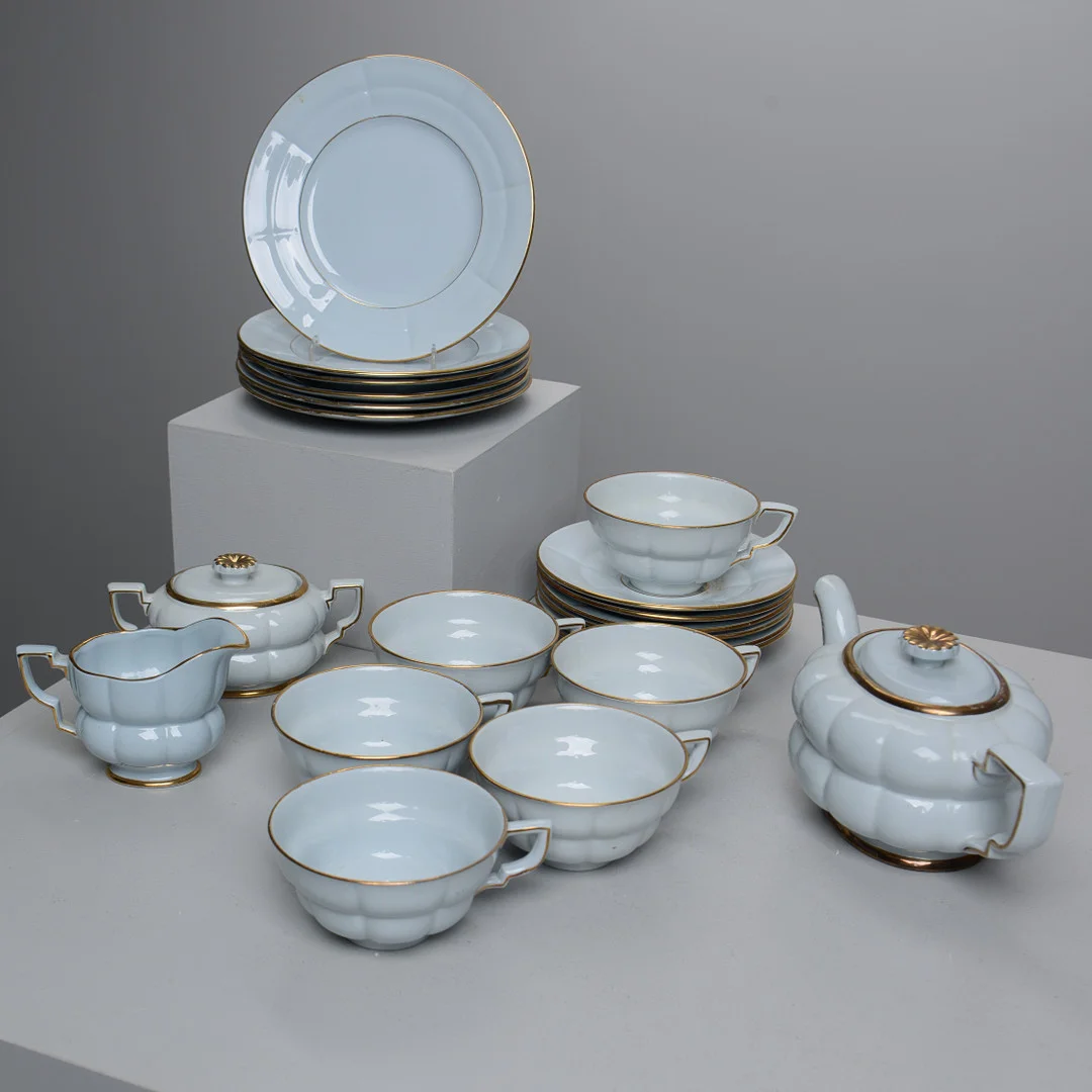 ARTHUR PERCY. "Grand", teservis för 6 personer, Gefle, 1920/30-tal (15 delar). — Tableware — Formstad Auktioner