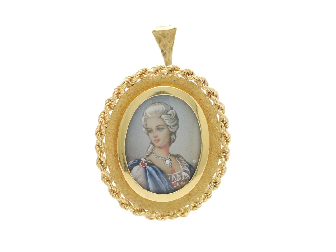 BROSCH, HÄNGE, 18K, guld, damporträtt, 3 cm *3,5 c vikt 9,0 g — Smycken/Brosch — Kaplans