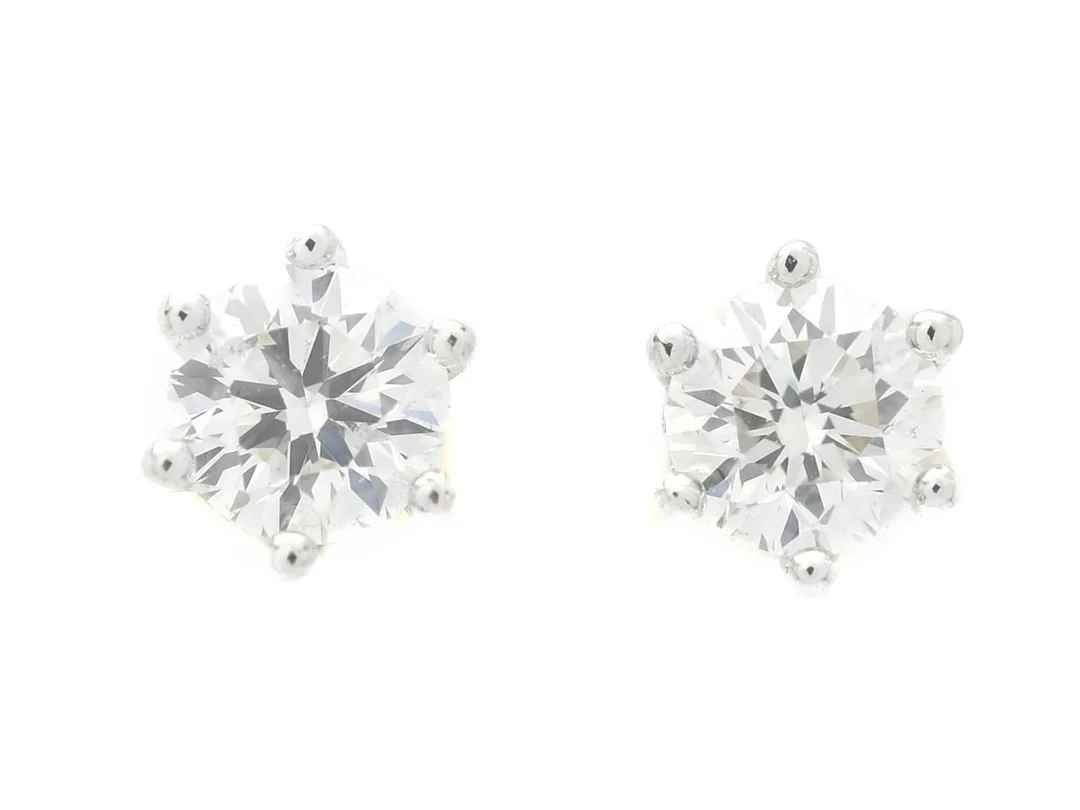 ENSTENSÖRHÄNGEN, 18K vitguld, briljantslipade diamanter ca 0,16 ctv, ca TW-W/VVS-VS, stift, vikt 1,4 g. — Smycken/Enstensörhängen — Kaplans