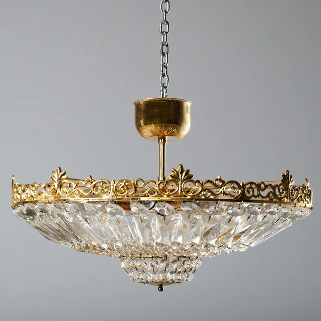 KRISTALLPLAFOND, empirestil, förgylld metall och prismor, 1900-talets andra hälft.