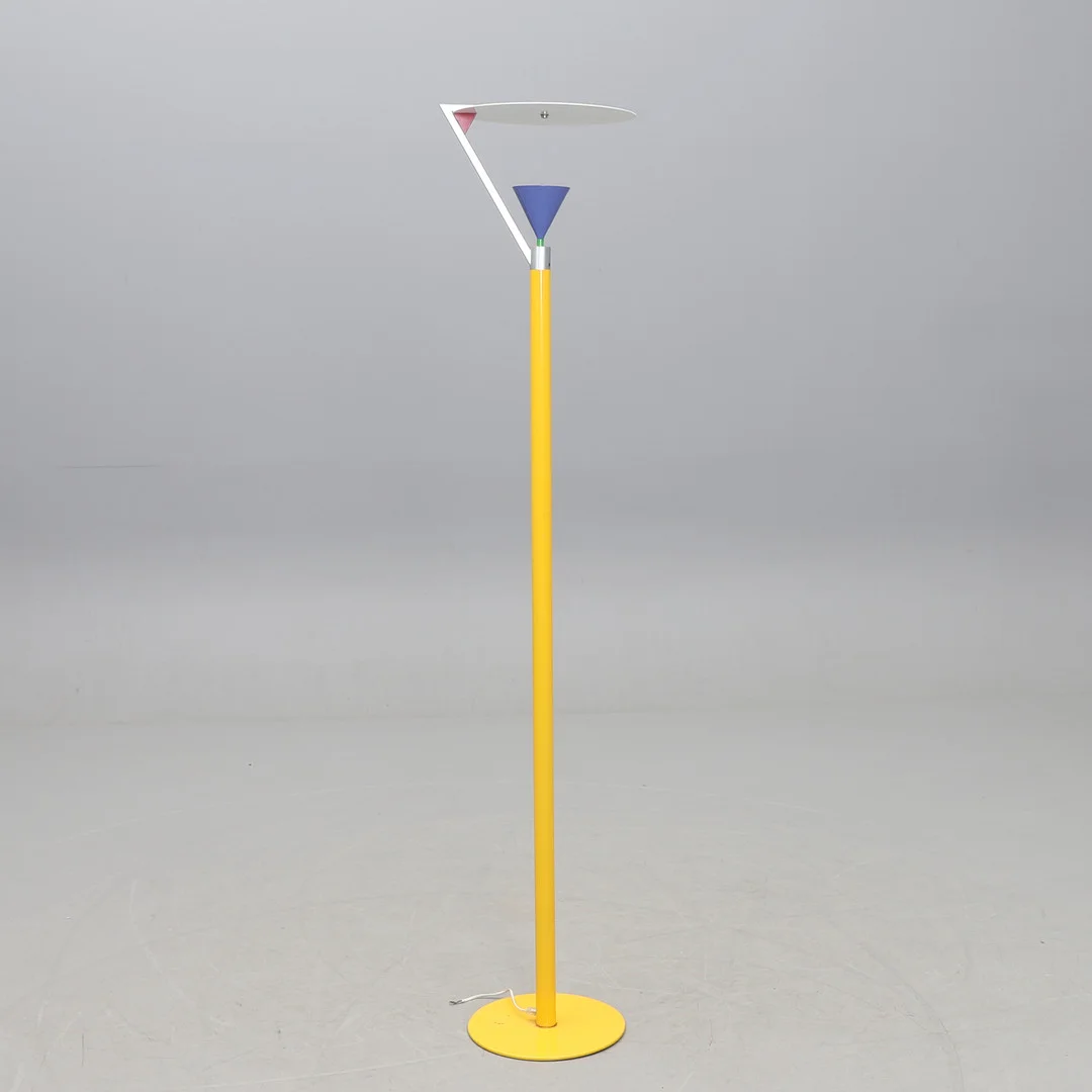OLLE ANDERSSON. GOLVLAMPA, "Halo there", Boréns 1980/90-tal. — Floor lights — Crafoord Auktioner Malmö