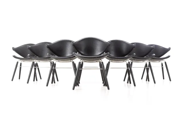Henrik Pedersen for Houe.com. 365 North, dining chairs, model Acura. (8)