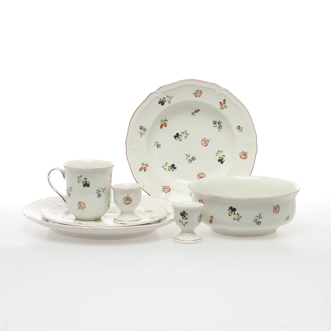 SERVISDELAR, 21 delar, "Petite fleur", Villeroy & Boch,1900-/2000-tal. — European — Auktionshuset Kolonn