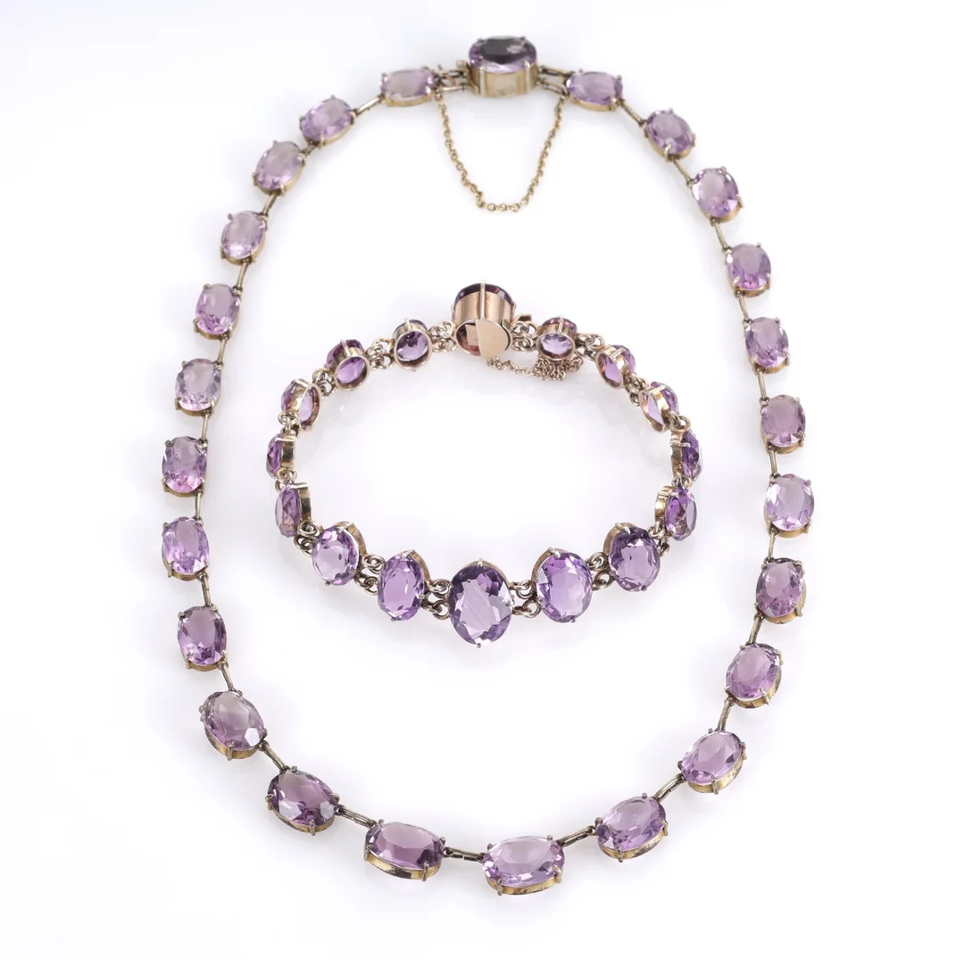 Amethyst necklace and bracelet set in silver, 19th century (2) — Jewellery/Jewellery sets — Lauritz