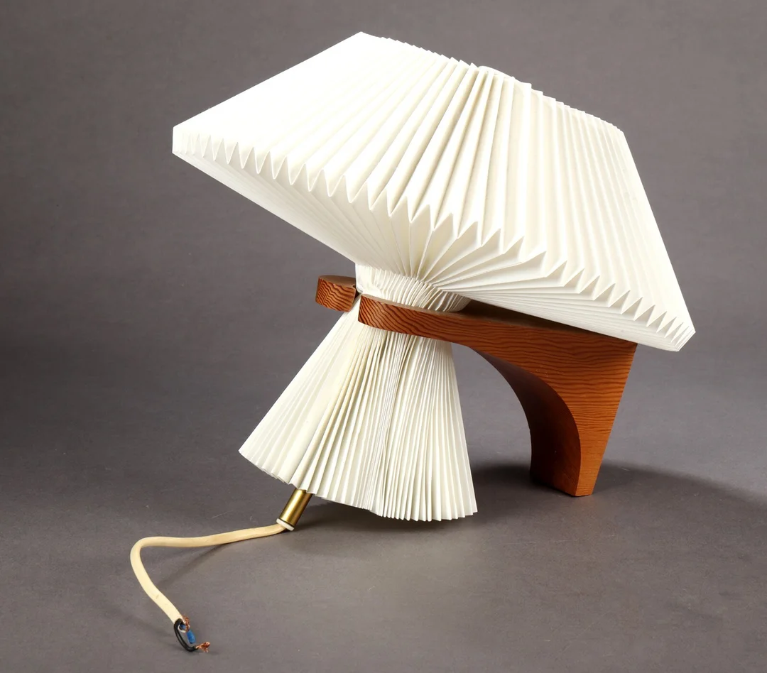 Vilhelm Wohlert for Le klint. Væglampe model 204, 'The Mushroom' — Lamps and lighting/Wall lighting — Lauritz