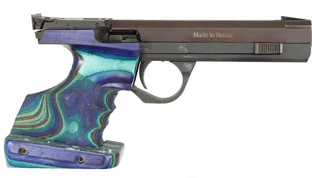 PISTOL, fabrikat Baikal/Walther, modell IJ 35, kaliber .22LR, tillv.nr 940169, se-nr SE2145664.