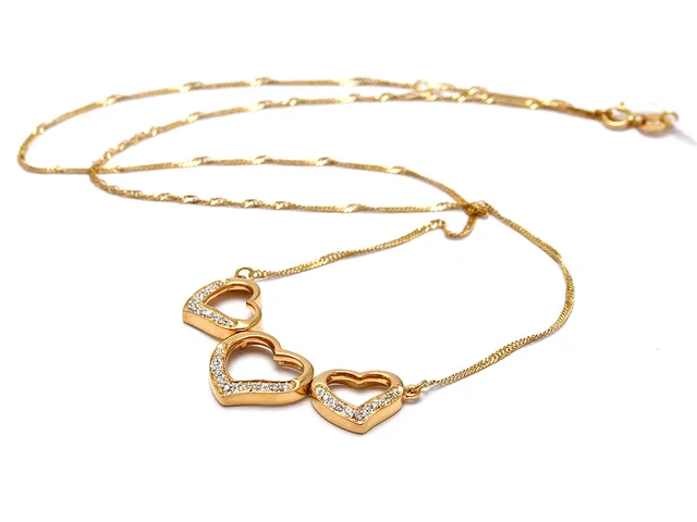 Halskedja med integrerat hänge 18K 4,5g 42,0-44,5cm med diamanter 15xca0,005ct