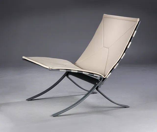 Steen Østergaard. Tangochair.dk