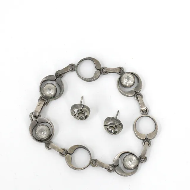 KARL LAINE. Armband och örhängen, sterlingsilver och bergkristall, Finland 1977.