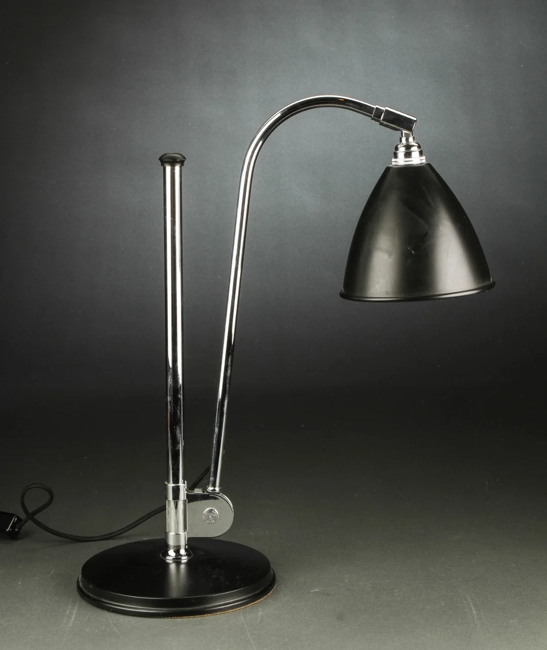 Robert Dudley Best. Bestlite for Gubi, BL1 bordlampe, sort — Lamps and lighting/Table lamps — Lauritz