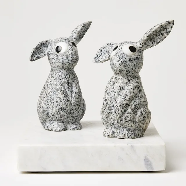 MARIANNE LINDBERG DE GEER (FÖDD 1946). "Rabbit Tales - A Study in Postcoital Depression".