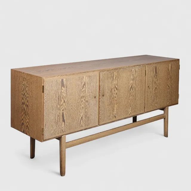 OLE WANSCHER. Rare "Rungstedlund" sideboard made of wenge wood with mahogany interior, removable shelves and pull-out trays, P. Jeppesen, 1950/60s.