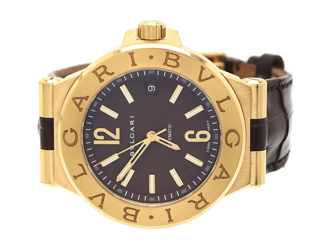 Bvlgari Diagono 18K refnr: DG40G, snr: L0011, 40mm, automatisk, safirglas, datum, med läderband, cert 2011, box, ytterkartong — Klockor/Bvlgari — Kaplans