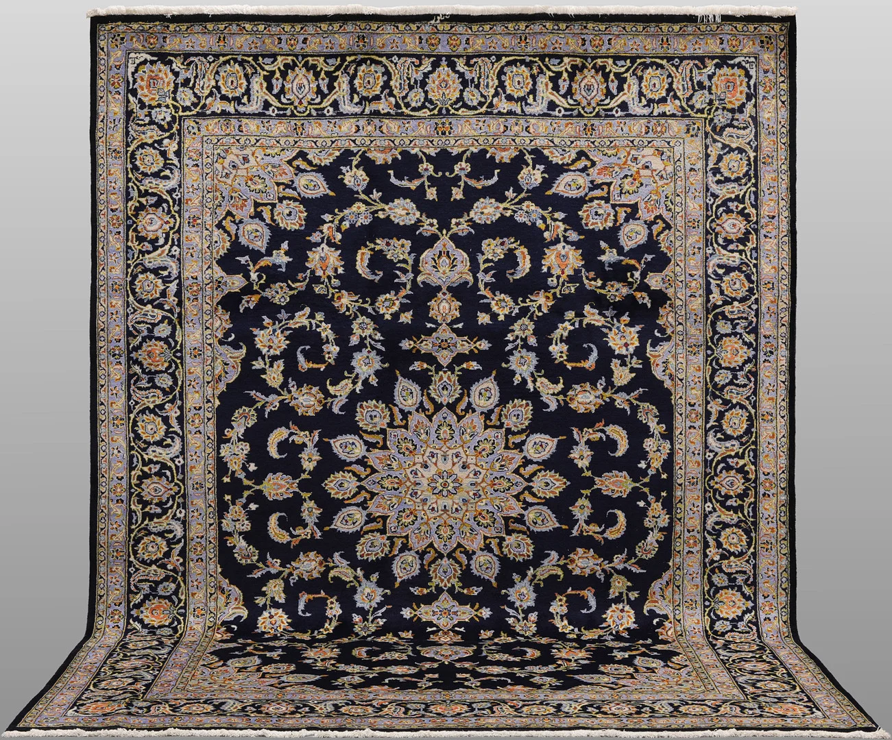 MATTA, "Keshan", signerad, 350 x 248 cm. — Persian Carpets & Textiles — Helsingborgs Auktionskammare