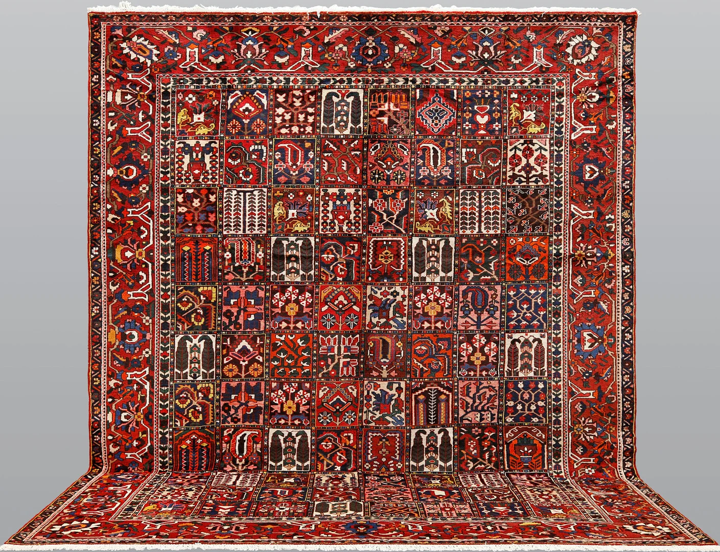 ORIENTMATTA. Baktiari, s.k trädgårdsmönstrad, 404 x 328 cm. — Carpets — Gomér & Andersson Norrköping