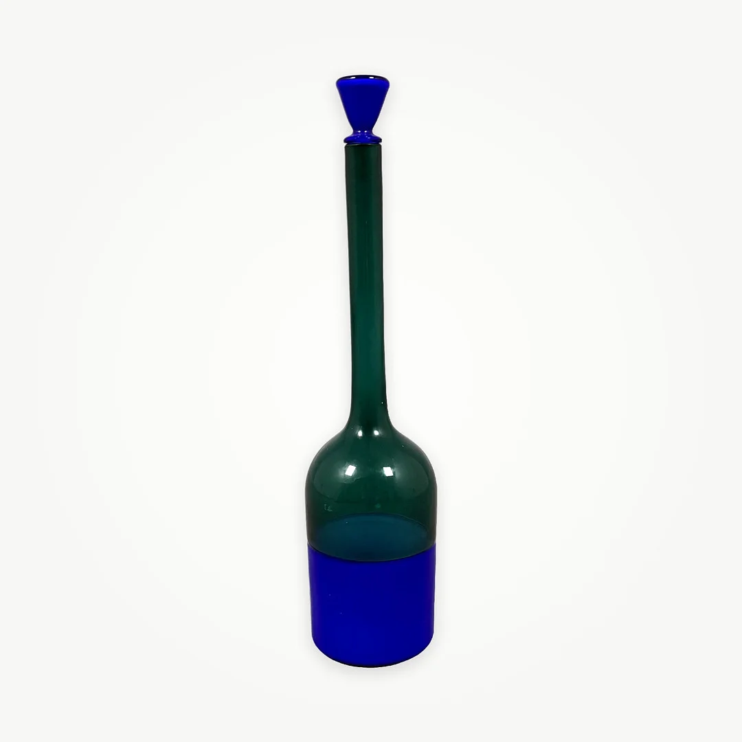 GIO PONTI. KARAFF, glas, "Morandiane", Murano, Venini, Italien, 1900-talets andra hälft. — Art glass — Auktionshuset STO Bohuslän