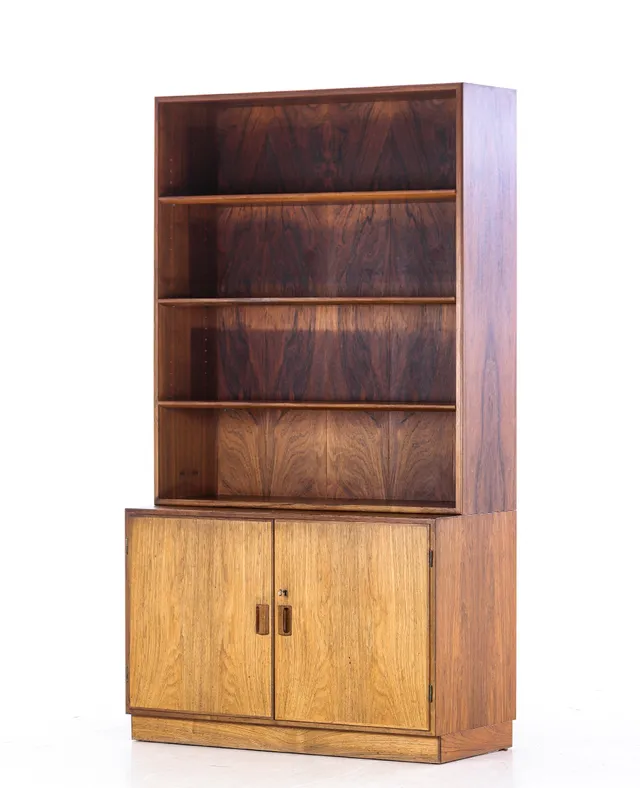 Børge Mogensen. Sideboard / cabinet and top in rosewood (2)