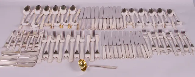 BESTICKUPPSÄTTNING, nysilver.