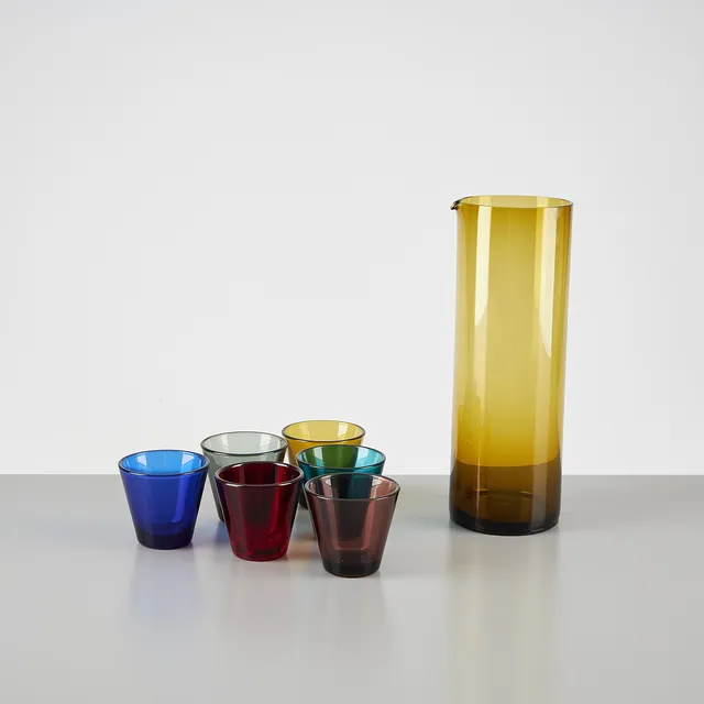 KAJ FRANCK. TILLBRINGARE, modell 1609, och 6 st glas, "Kartio". Notsjö 1950-60-tal.
