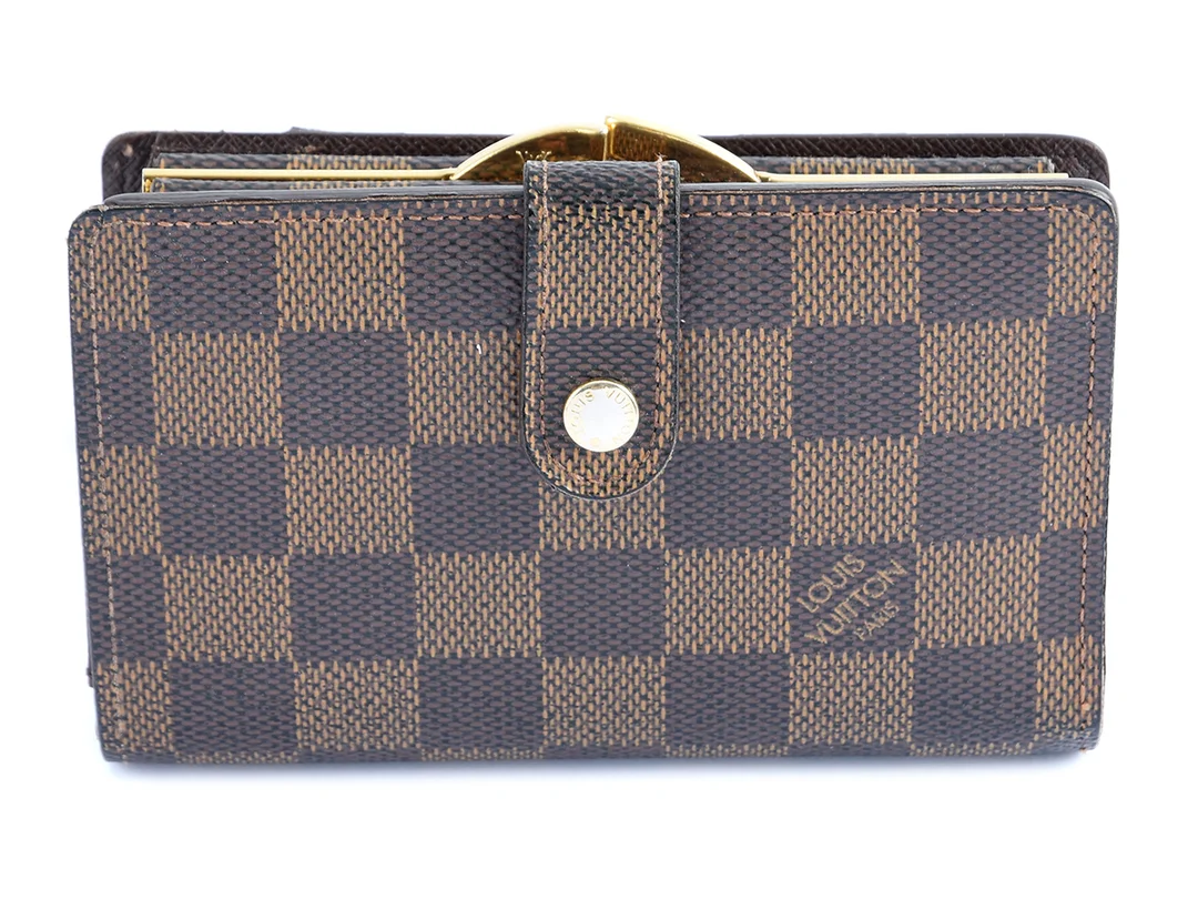 PLÅNBOK, LOUIS VUITTON, Damier Ebene, 13x9cm, 8st kontokortsfack, mynt sedel. — Accessoarer/Plånböcker — Kaplans