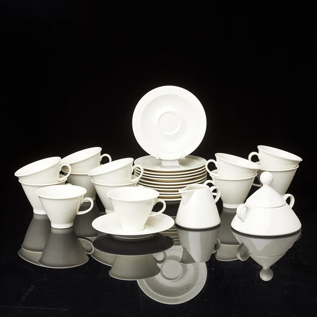 INKERI LEIVO. Kaffeservis. 14 delar, "Harlekin", porslin, Arabia. — Tableware — Stockholms Auktionsverk Sickla