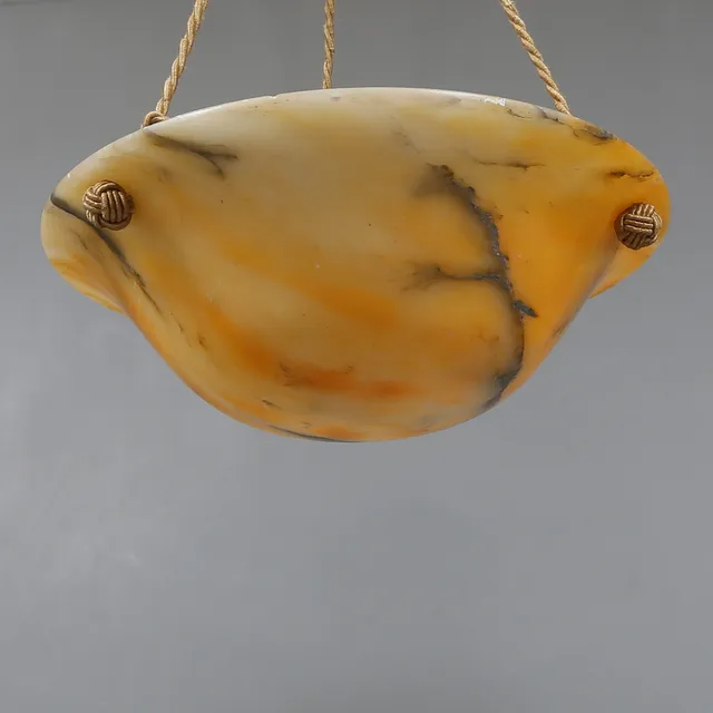 TAKAMPEL, alabaster, 1940-tal, höjd ca. 70 cm.