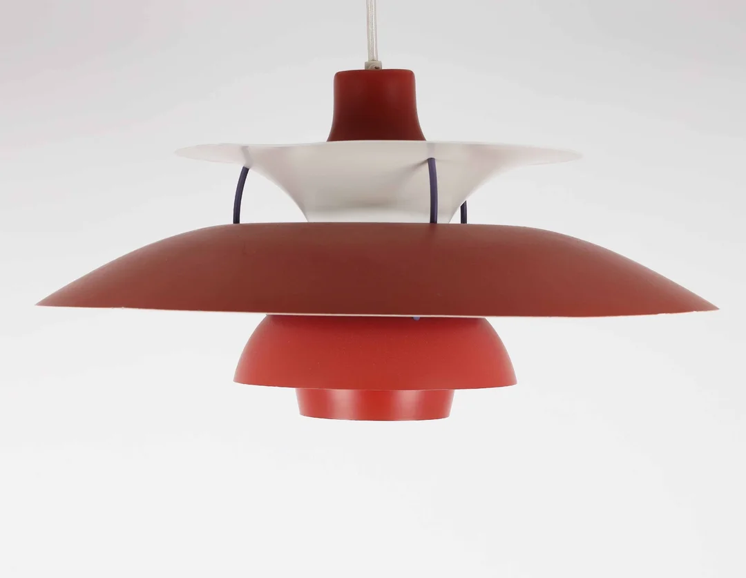 Poul Henningsen (1894-1967) for Louis Poulsen: PH5 pendant lamp, red — Lamps and lighting/Pendant lights — Lauritz