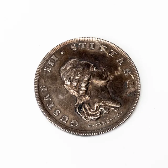 MEDALJ, silver, Gustav III:s profil, "Snille och Smak", Svenska Akademien, instiktad D. 20 Mars, 1786.