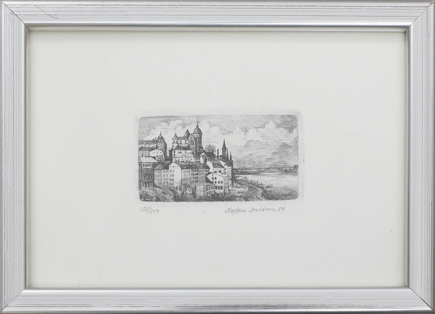 STAFFAN SNIDARE. . etsning, signerad, daterad -84 och numrerad 128/200. — Engravings & Prints — Södermanlands Auktionsverk