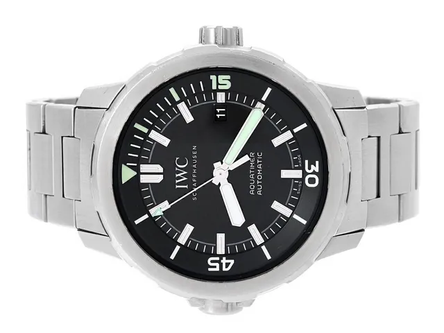 IWC, Schaffhausen, Aquatimer, Cal 30120, Serie nr. 3836636, Ref nr. IW 329002, Boett nr. 5329055, herrur, 42 mm, stål, automatisk, safirglas, datum, vridbar innerring, originallänk, viklås, cert, september 2016, box (skadad).