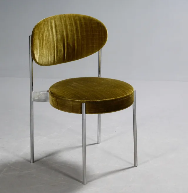 Verner Panton for Thonet. Spisestol fra serie 430, grønt velour