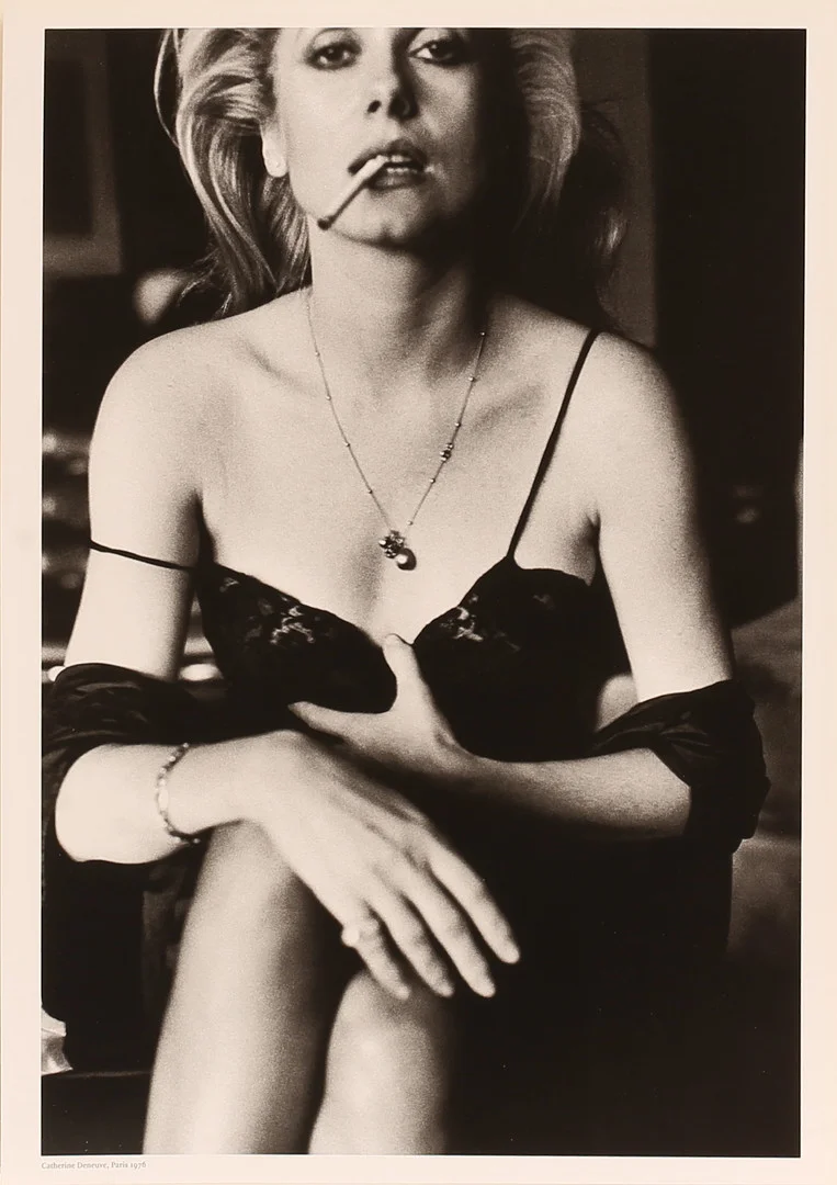 HELMUT NEWTON. EFTER. Fotoprint, SUMO, Catherine Deneuve, Paris 1976. — Photography — RA Auktionsverket Norrköping