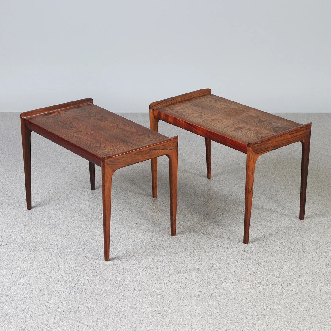 SIDOBORD, TVÅ ST. Jakaranda. Domus Danica, Danmark, 1960-tal. Heltborg Möbler. — Tables — Skånes Auktionsverk