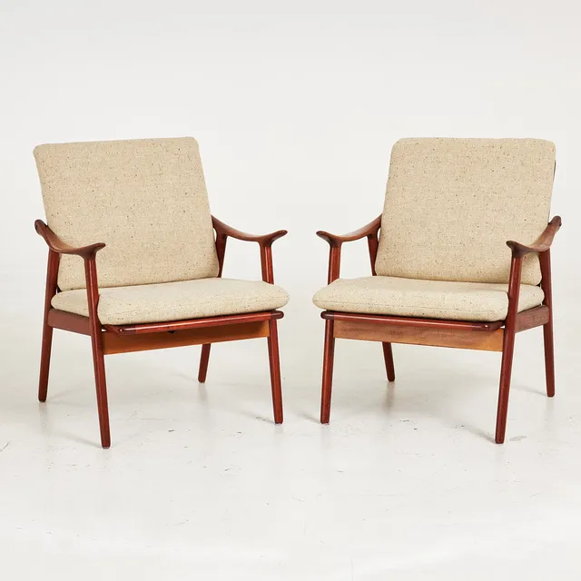 FREDRIK KAYSER. FÅTÖLJER, 1-par, modell 563, etikettmärkta Made in Norway.