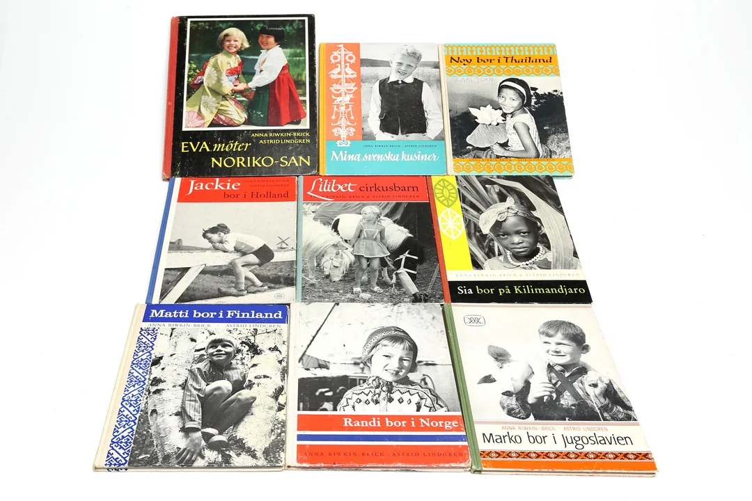 BÖCKER 9 st, Astrid Lindgren och fotograf Anna Riwkin-Brick, fotoberättelser, komplett samling. 1956-1968. — Books — Kalmar Auktionsverk