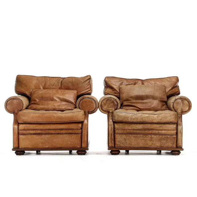 Ralph Lauren. Model 'Club' A pair of leather armchairs (2)