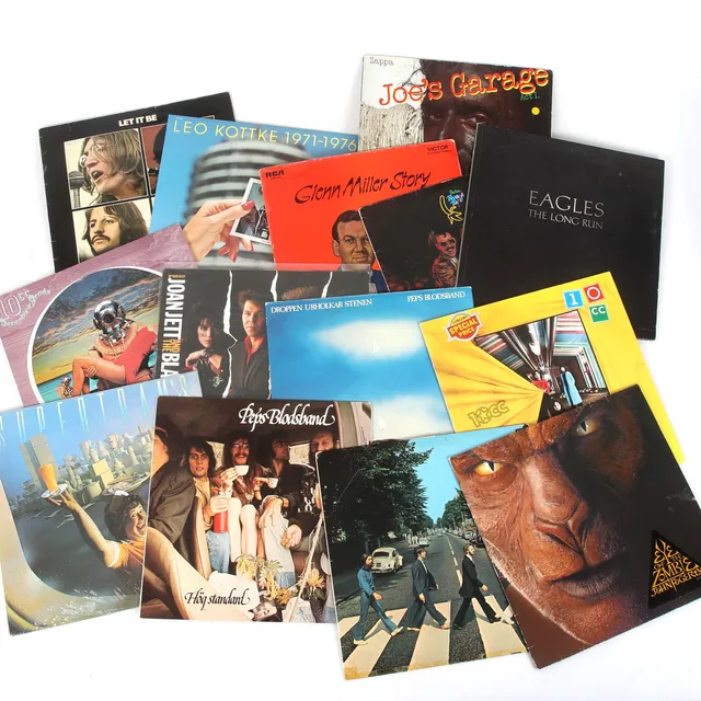 LP-SKIVOR, 14 st, bl.a. Beatles, Abbey Road, Peps Blodsband Hög standard.