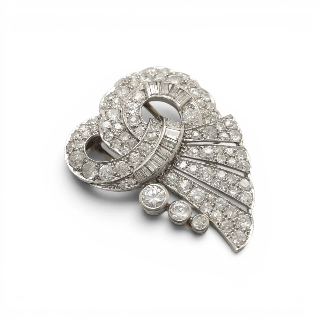 Diamonds clip brooch, mid 20th Century. — Brooches & Pendants — Balclis