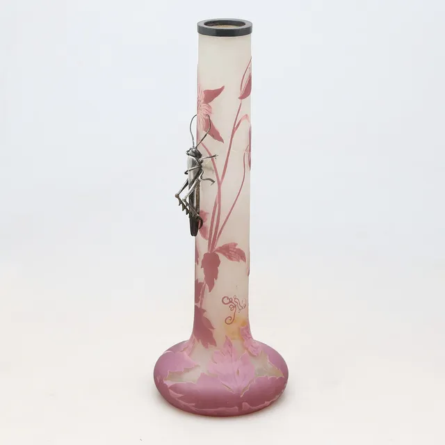 ÉMILE GALLÉ. Jar with flowers.