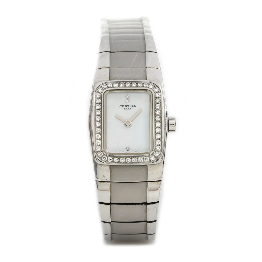 Diamond wristwatch of steel, ref. 322.7157.48. Quartz movement. Integrated bracelet of steel. Circumference approximately 17 cm. Ø 19 mm. — Clocks & watches/Wristwatches — Bruun Rasmussen