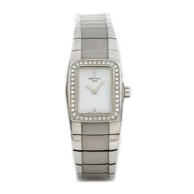 Diamond wristwatch of steel, ref. 322.7157.48. Quartz movement. Integrated bracelet of steel. Circumference approximately 17 cm. Ø 19 mm.