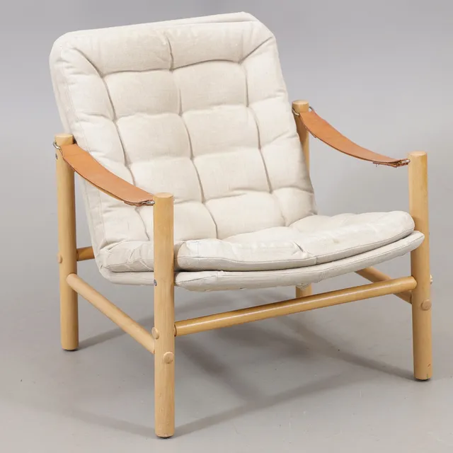 BROR BOIJE. "Junker", fåtölj, safarimodell, björk och canvas Dux.