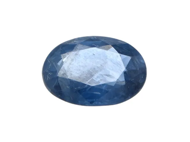 SAFIR, blå ovalslipad 1,57 ct, mått 8.0 x 6.0 x 3.5 mm, nagg.