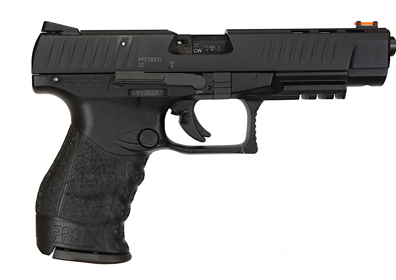 PISTOL, fabrikat Walther, modell PPQ M2, kaliber .22lr, tillv.nr PP038935, se-nr SE3290458. — Pistols — Walter Borg