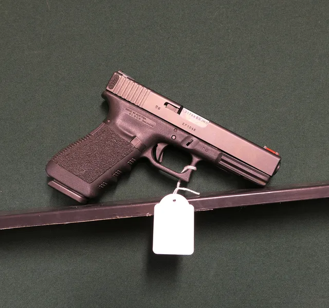 GLOCK. 21 45 acp #G4659.