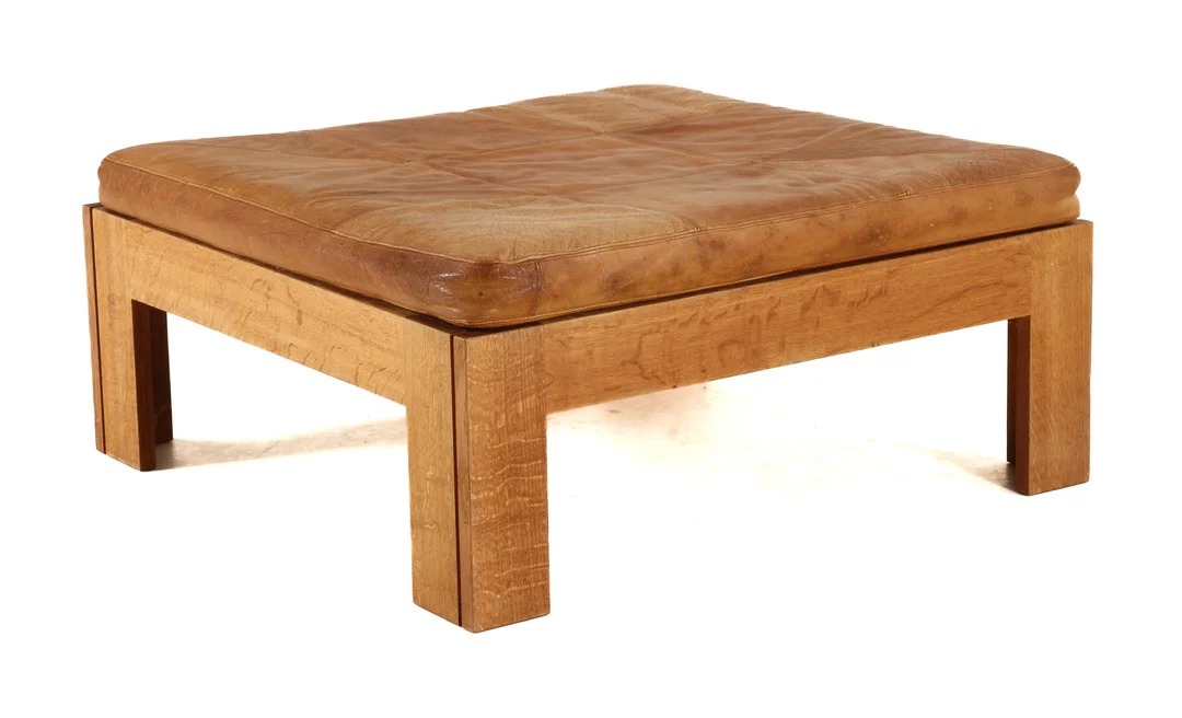 Tage Poulsen. Stool / pouf, model TP631, 1970s — Furniture/Lounge suites, sofas — Lauritz