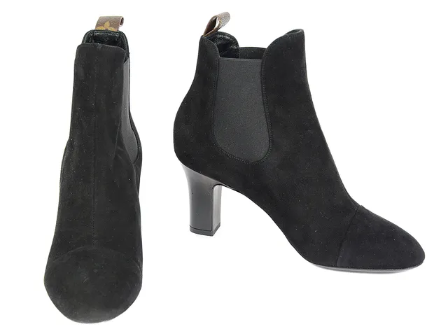 STÖVLETT, LOUIS VUITTON, svart mocka, stl 38½, klack 8cm, skopåse.