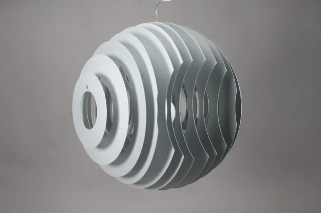 Ferruccio Laviani. Pendel, model Supernova