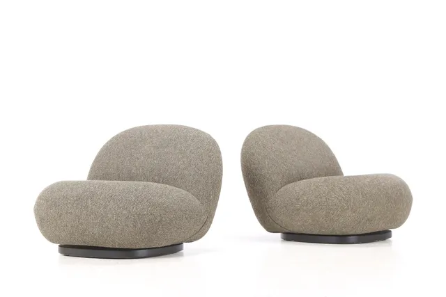 Pierre Paulin for Gubi. And chair model Pacha as well as oak coffee table (3)