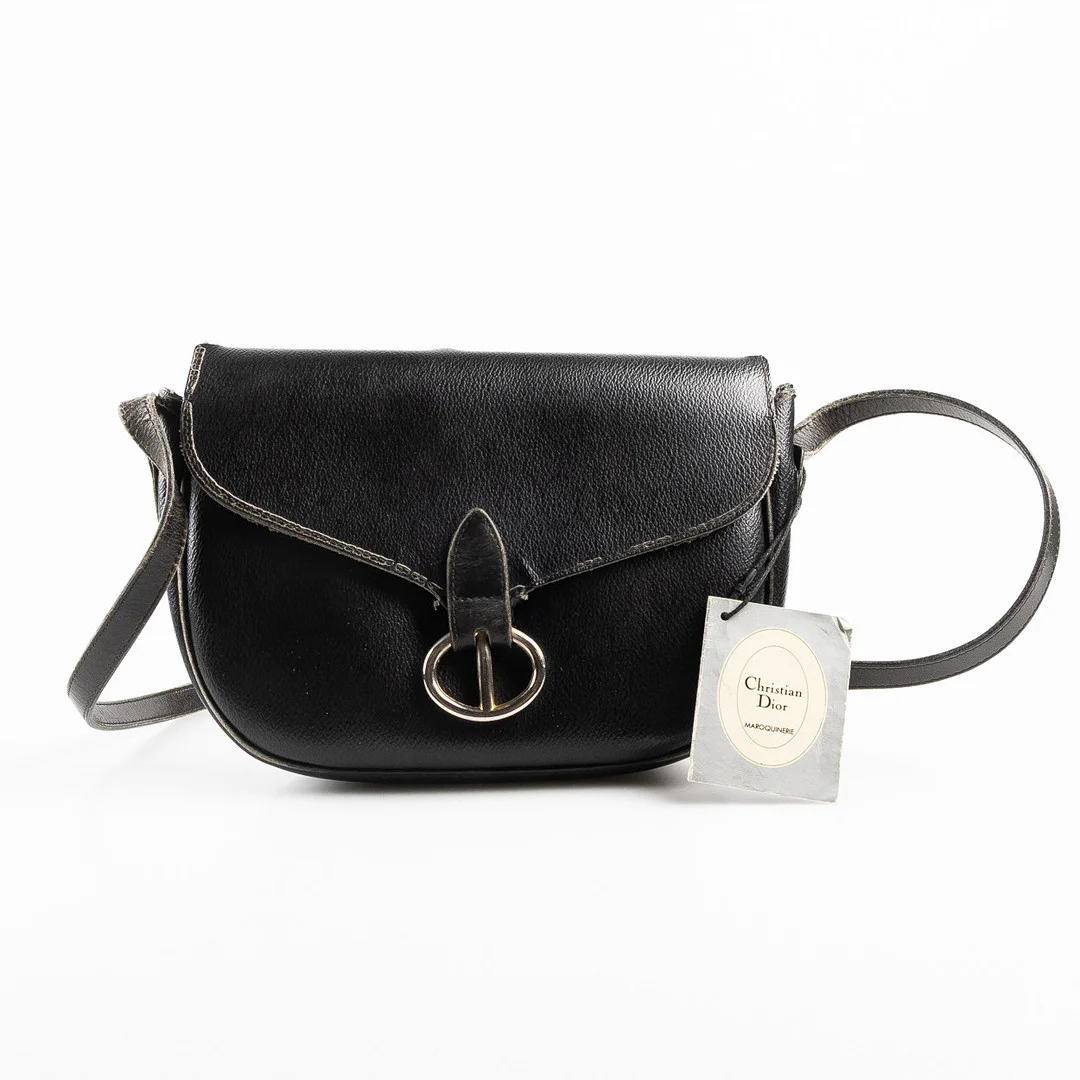 CHRISTIAN DIOR, Väska, vintage 1970/80-tal. — Vintage & Designer Fashion — Stockholms Auktionsverk Helsingborg